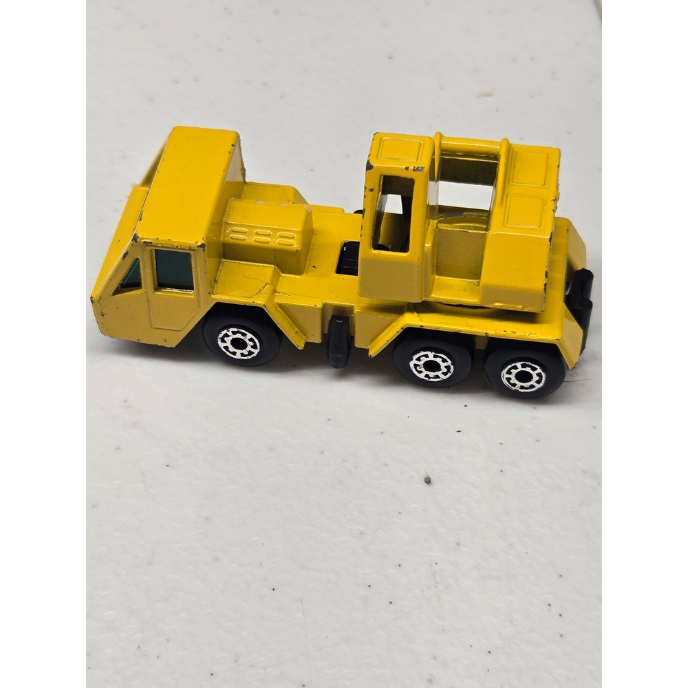 Vintage Matchbox Lesney Superfast No 49 Crane Truck Yellow Diecast 1976 England
